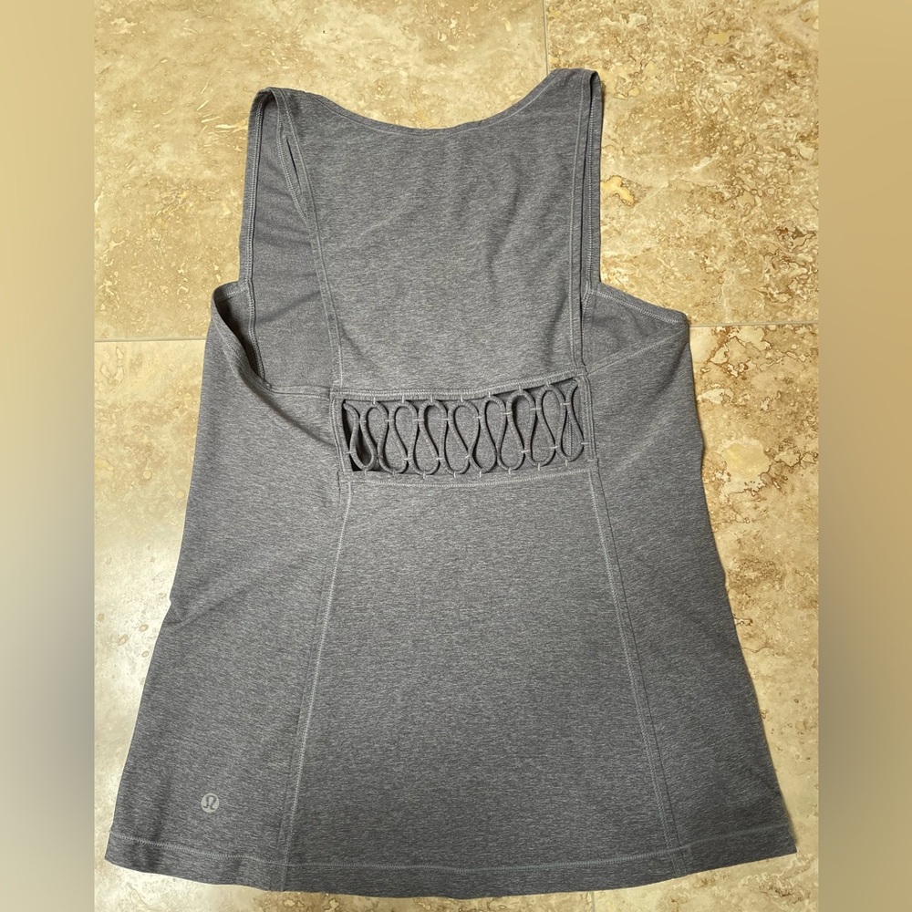 Lululemon Gray Sleeveless Backless Tank Top